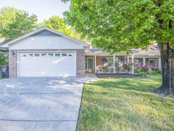 1966 Locarno Drive, Knoxville, TN 37914