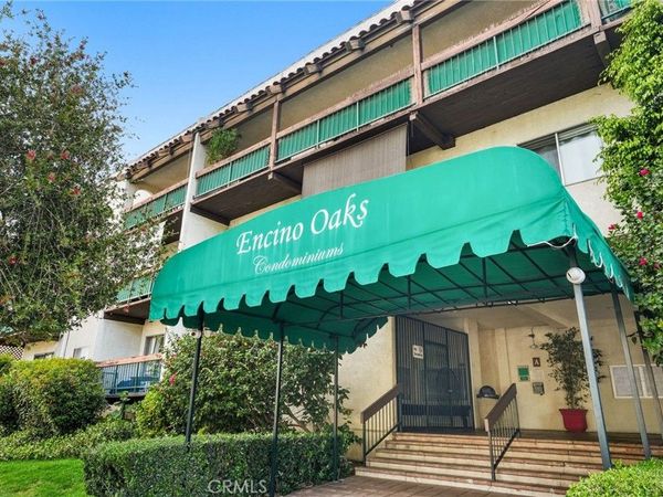 5460 White Oak Avenue, Unit K204, Encino, CA 91316