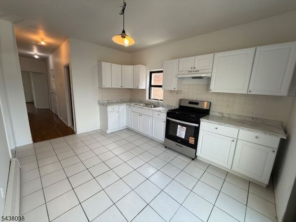 88 Garrison St, Unit 2, Newark, NJ 07105