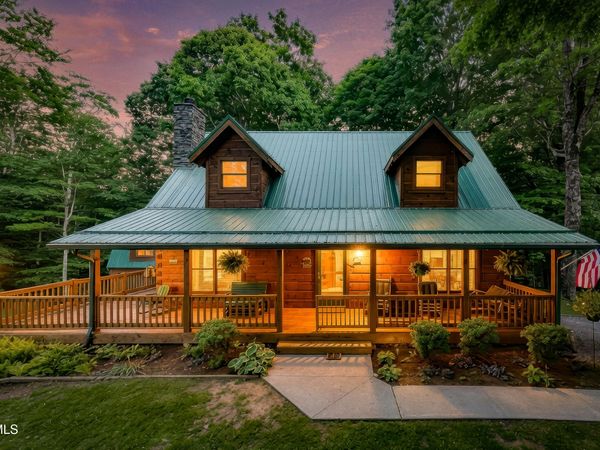 104 Crestwood Drive, Roan Mountain, TN 37687