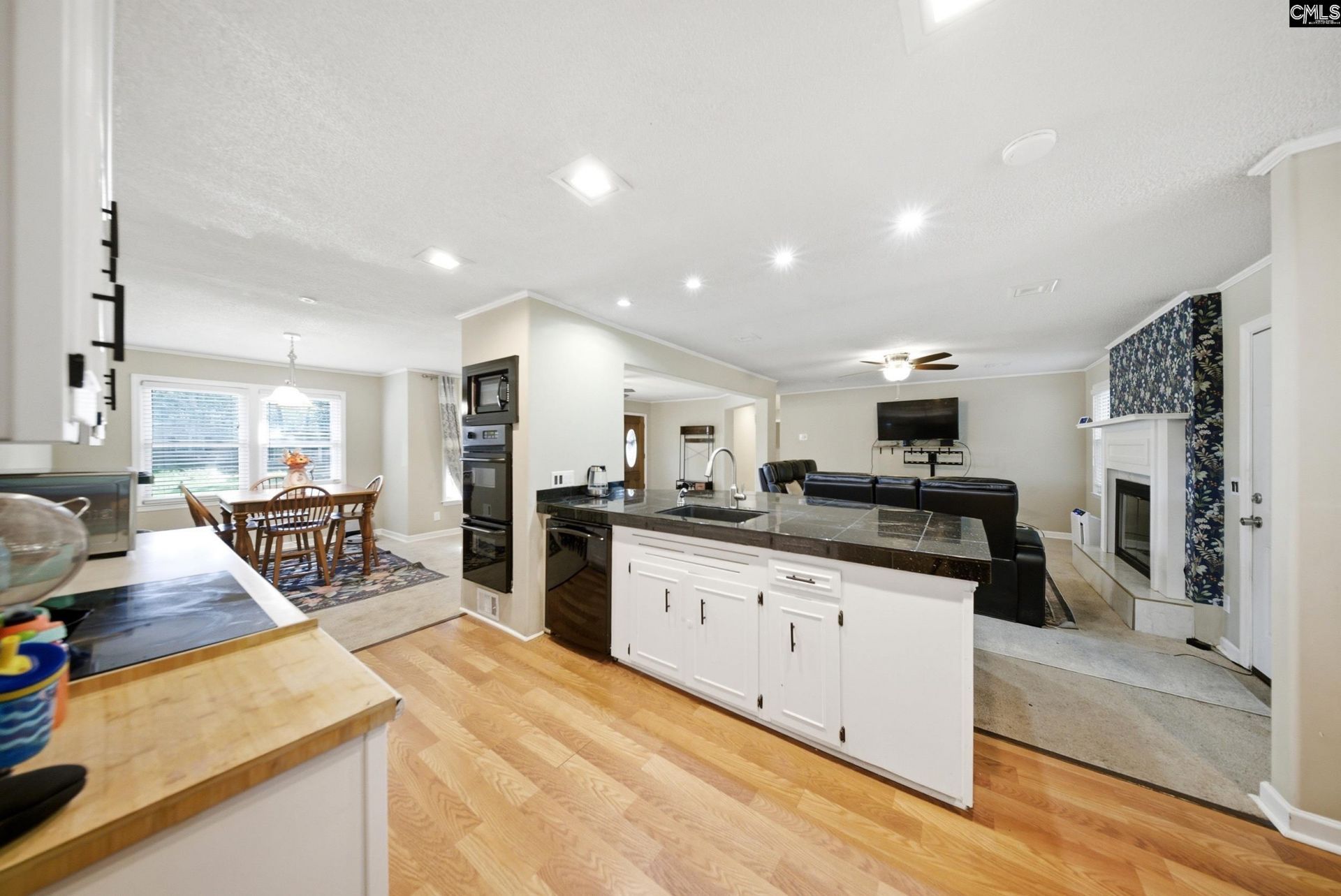 138 Morningside Drive  Photo 14