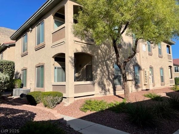 3511 Desert Cliff Street , Unit 103, Las Vegas, NV 89129