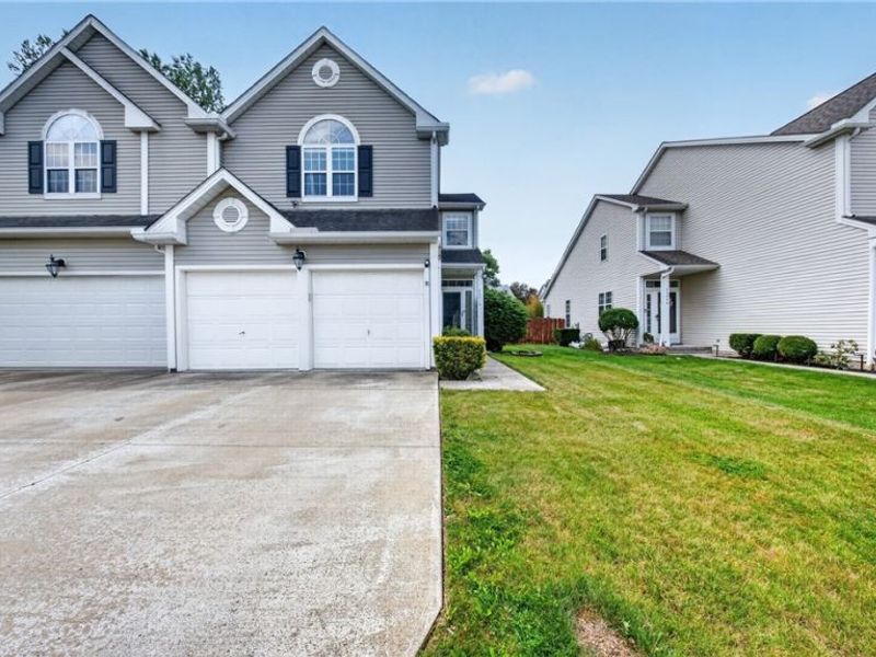 23215 Chandlers Lane, Olmsted Falls, OH 44138 Photo 19