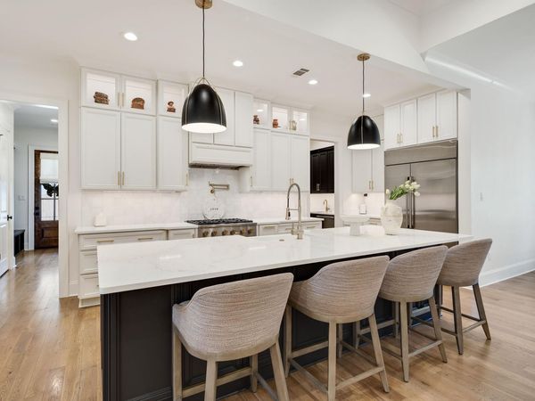 2487 ALLELON BEND LN, Germantown, TN 38138