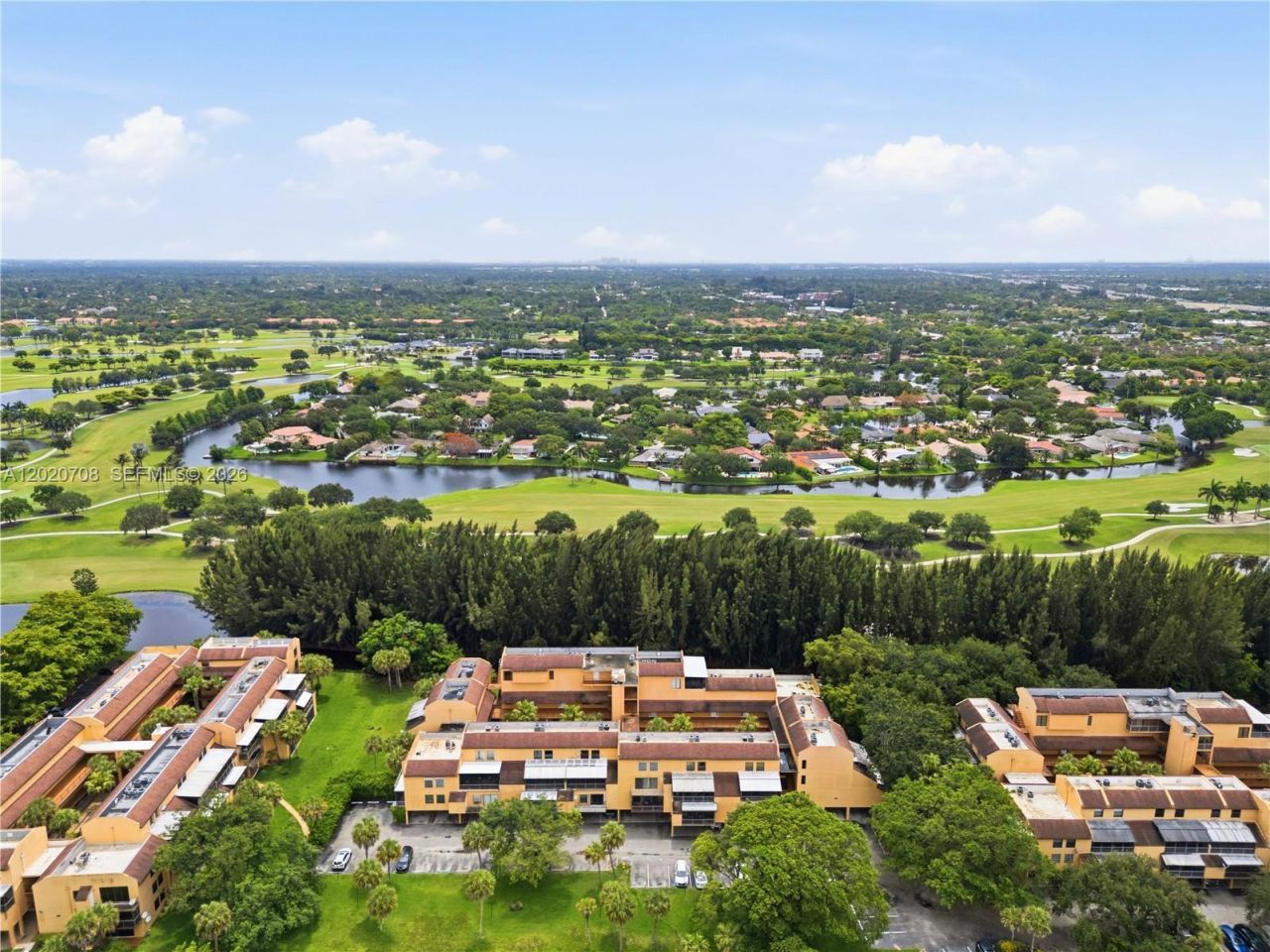 430 Commodore Dr , Unit 213, Plantation, FL 33325 Photo