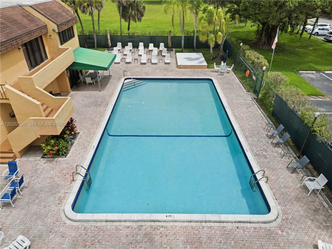 430 Commodore Dr , Unit 213, Plantation, FL 33325 Photo