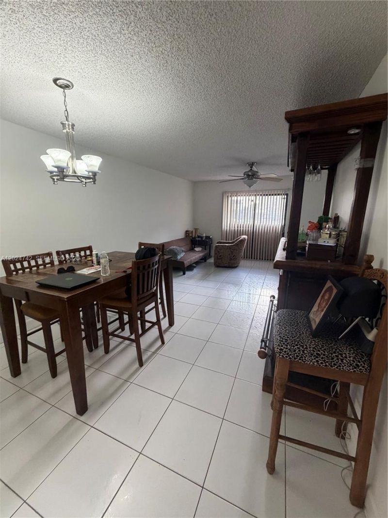 15718 E Waterside Cir , Unit 102, Sunrise, FL 33326 Photo