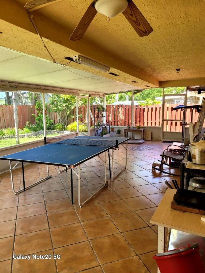 9114 SW 163rd Ter , Palmetto Bay, FL 33157 Photo