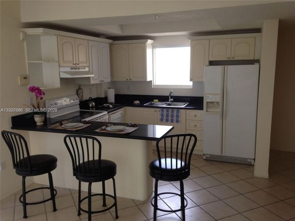 3500 Coral Way , Unit PH-01, Miami, FL 33145