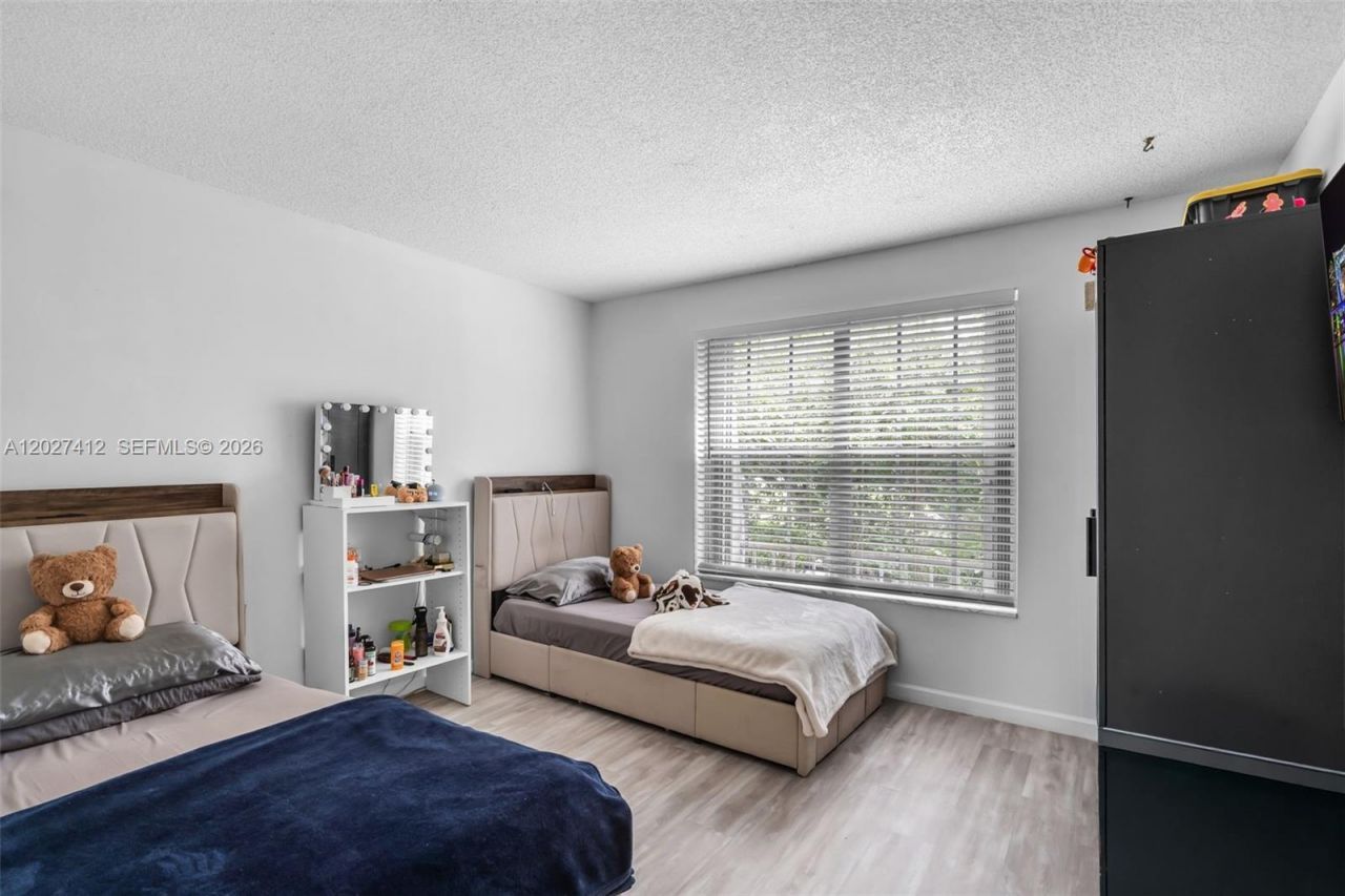 420 NW 70th Ave , Unit 228, Plantation, FL 33317 Photo