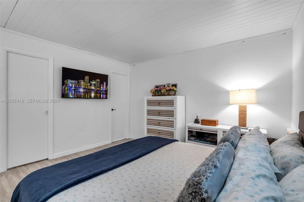 420 NW 70th Ave , Unit 228, Plantation, FL 33317 Photo