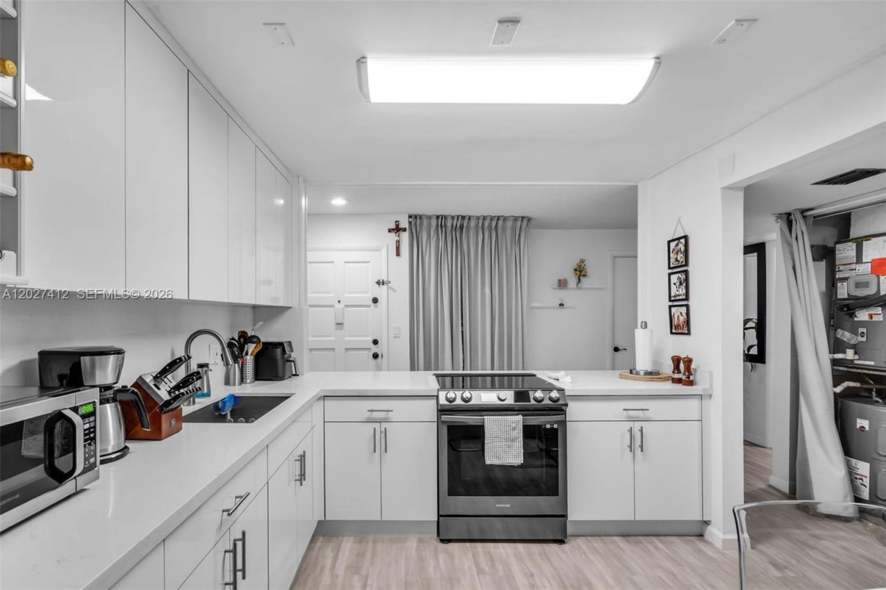 420 NW 70th Ave , Unit 228, Plantation, FL 33317 Photo