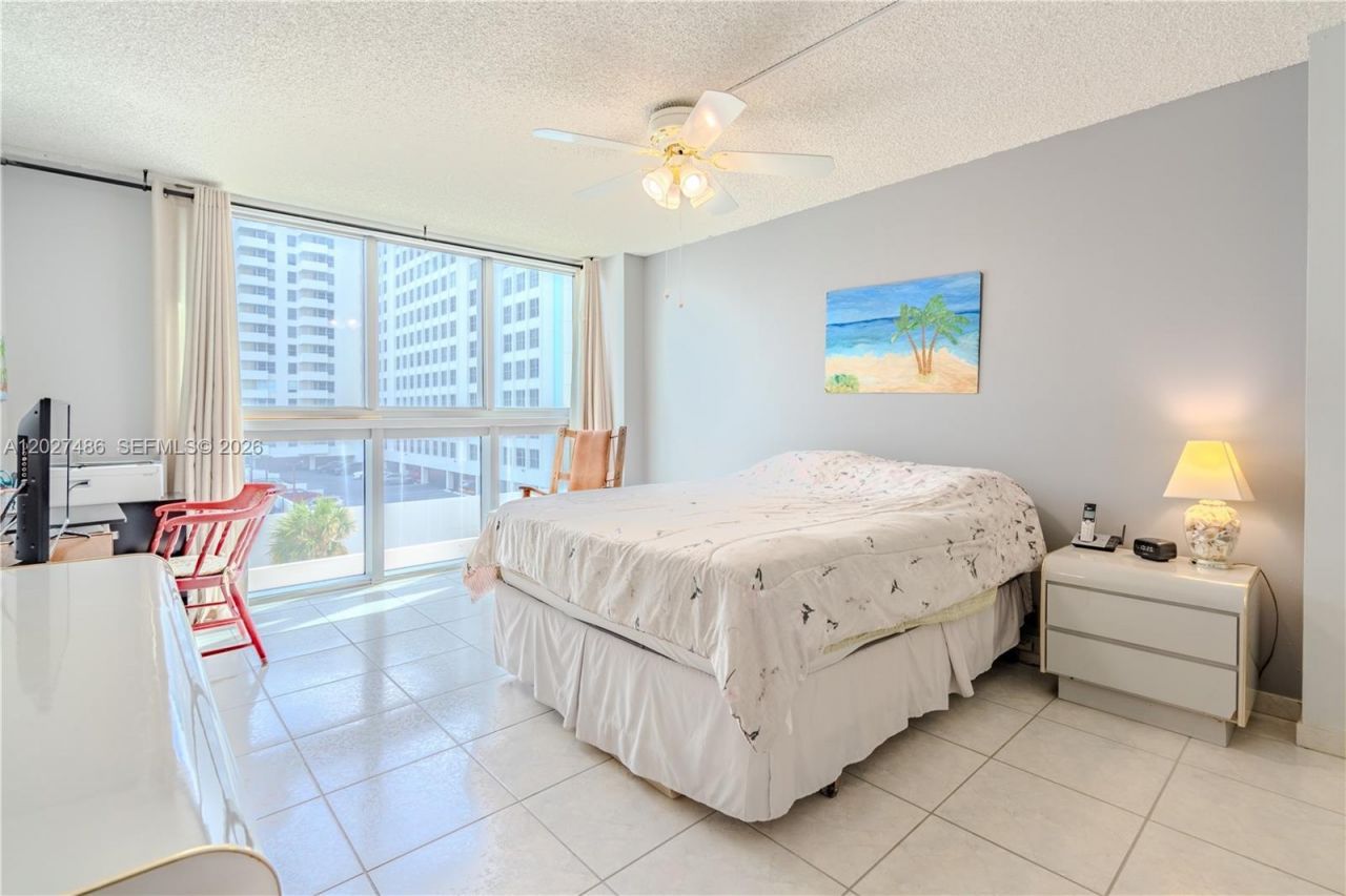 2655 Collins Ave , Unit 603, Miami Beach, FL 33140 Photo