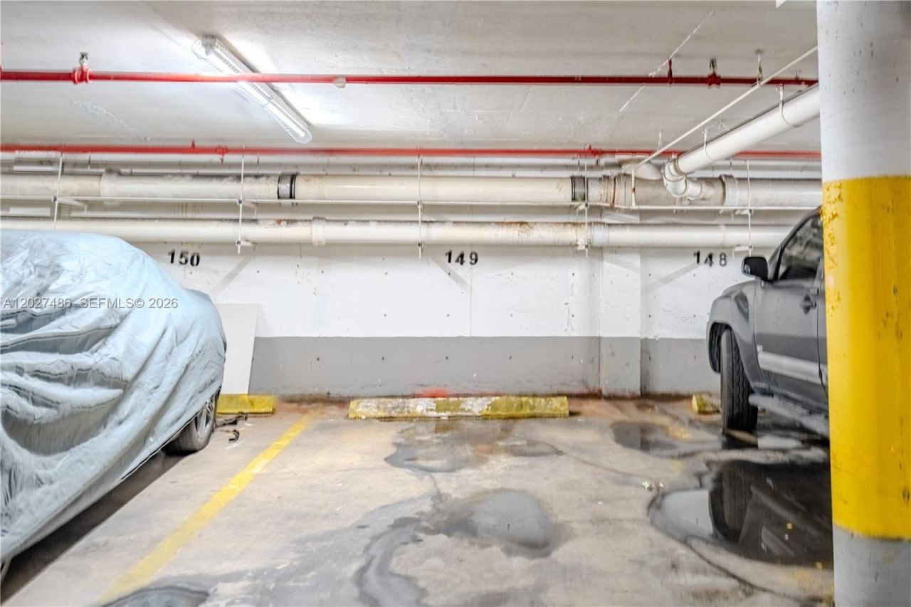 2655 Collins Ave , Unit 603, Miami Beach, FL 33140 Photo