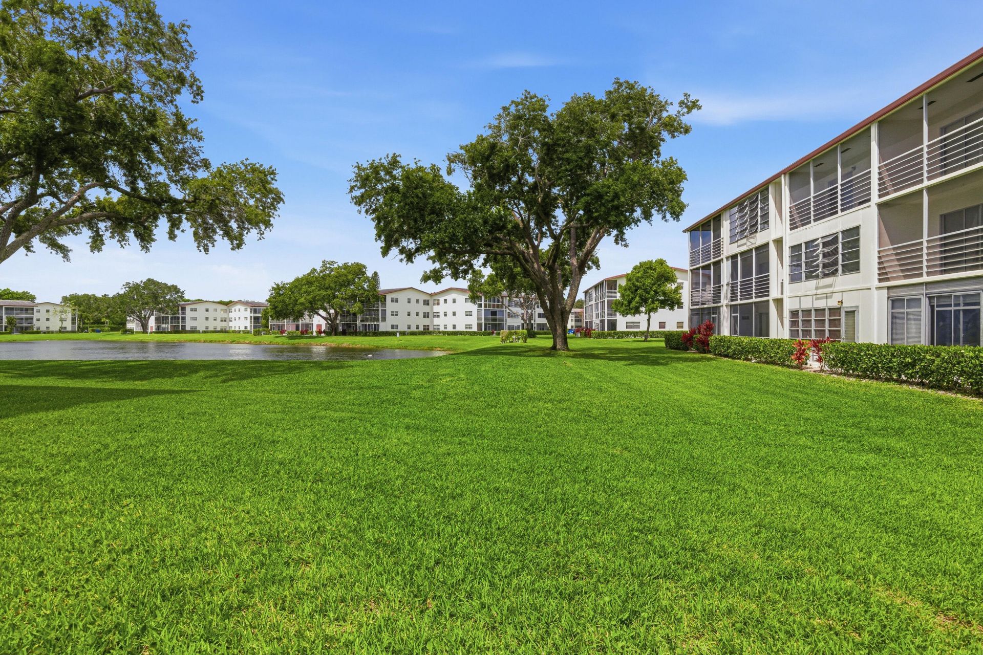 32 Fanshaw A, Unit 32, Boca Raton, FL 33434 Photo