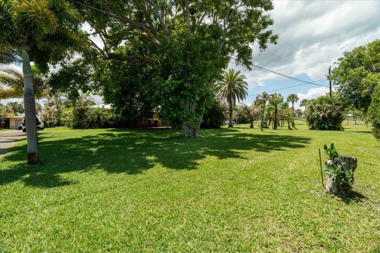 105 Sheridan Lane, Jensen Beach, FL 34957 Photo