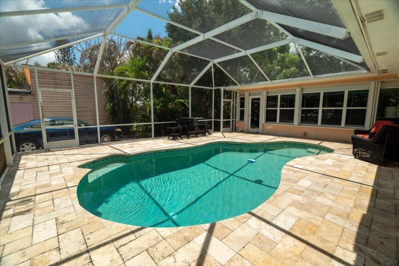 105 Sheridan Lane, Jensen Beach, FL 34957 Photo