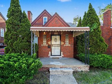 19161 Birwood Street, Detroit, MI 48221