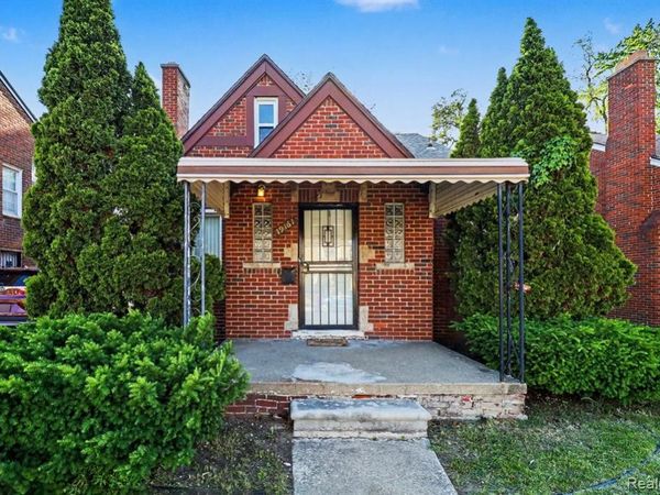 19161 Birwood Street, Detroit, MI 48221