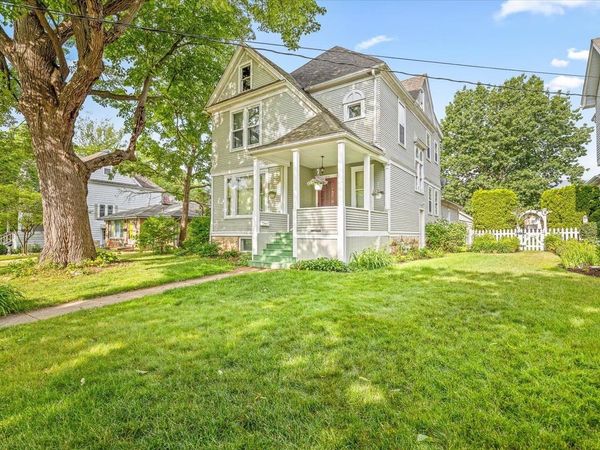 1810 Oxford Street, ROCKFORD, IL 61103