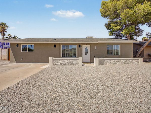 3524 E ANGELA Drive, Phoenix, AZ 85032
