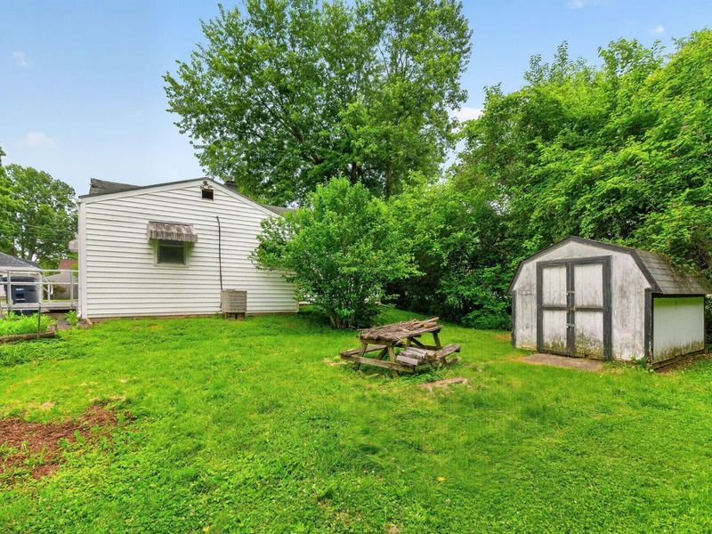 231 N George Street , Lancaster, OH 43130 Photo 27