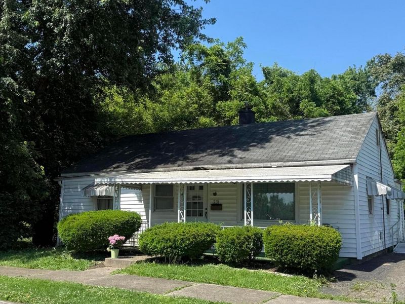 231 N George Street , Lancaster, OH 43130 Photo 3