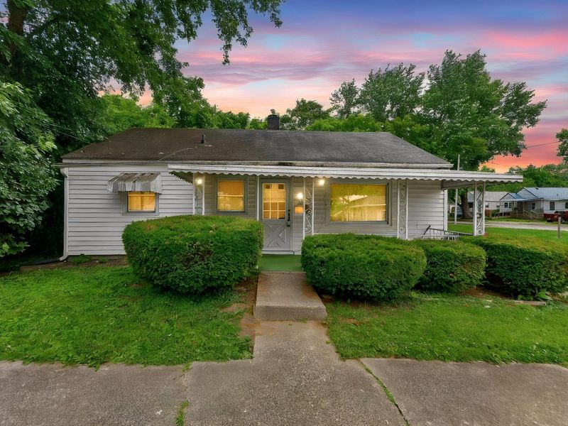 231 N George Street , Lancaster, OH 43130 Photo 3