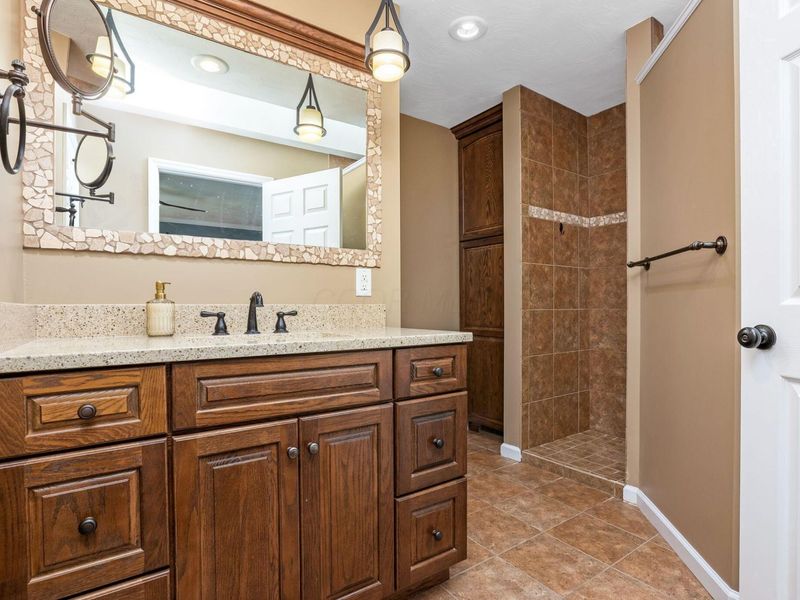 305 Braewood Lane, Chillicothe, OH 45601 Photo 34