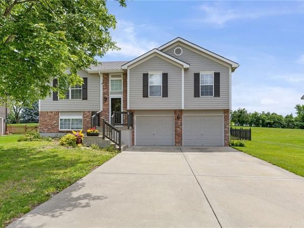 6819 NE 113TH Terrace, Kansas City, MO 64156