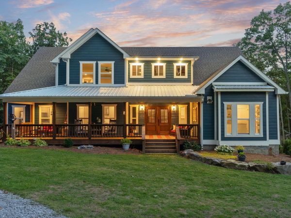 303 N Lake Dr , Altamont, TN 37301