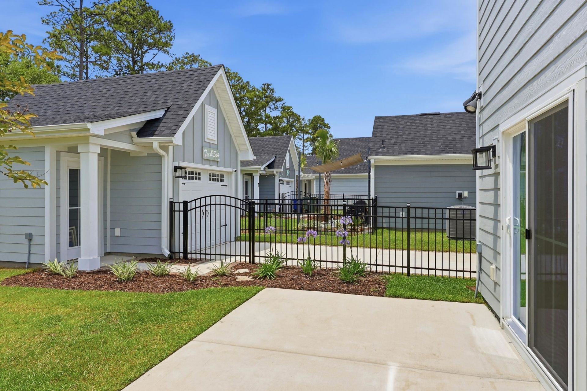2713 Rowyn St. Photo 32