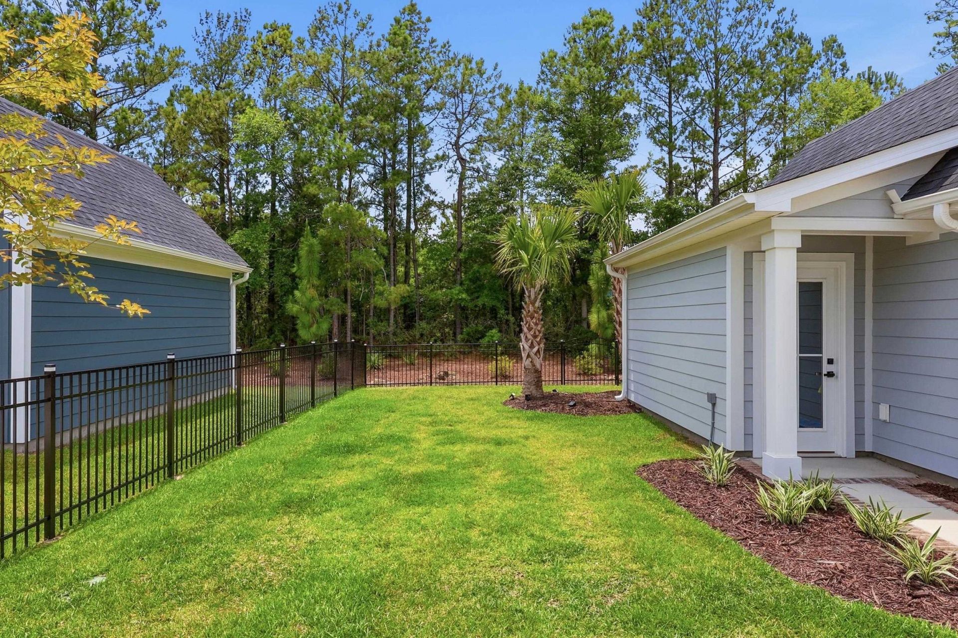 2713 Rowyn St. Photo 33