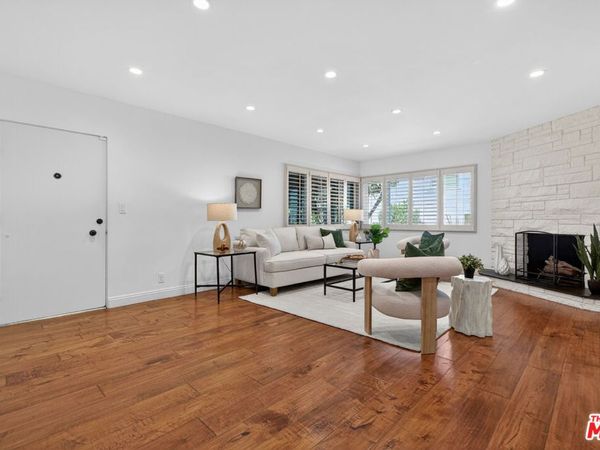 4563 Finley Avenue, Unit 3, Los Angeles, CA 90027