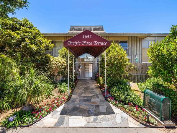 1645 Emerald, Unit 1D, San Diego, CA 92109