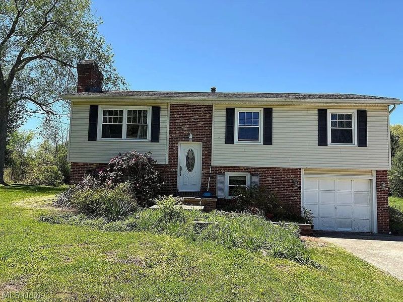 3985 Porter Road, Rootstown, OH 44272 Photo 3