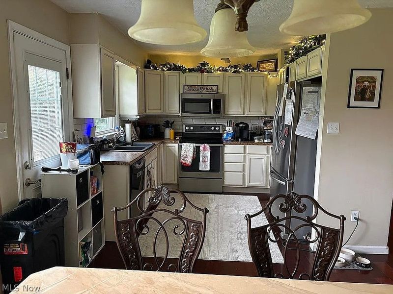 3985 Porter Road, Rootstown, OH 44272 Photo 6