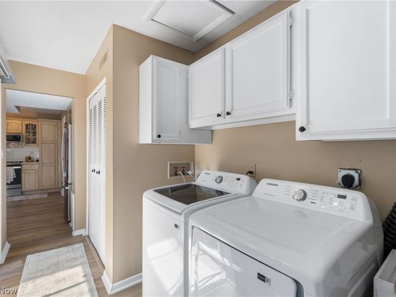 3954 Townhouse Lane, Uniontown, OH 44685 Photo 15