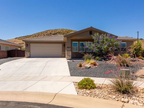 2035 W WEEPING ROCK , Hurricane, UT 84737