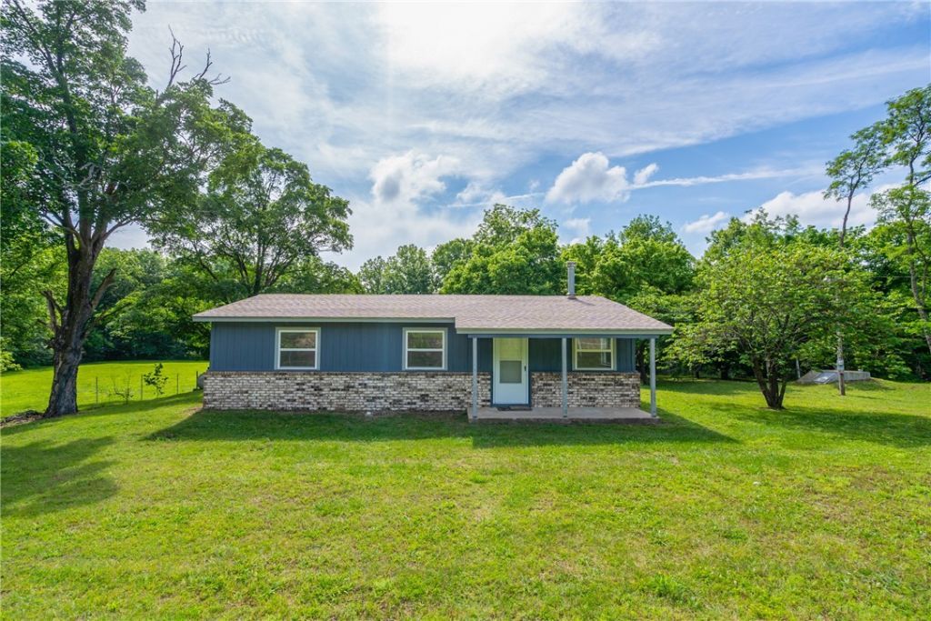 50272 568 Road, Colcord, OK 74338 Main Photo