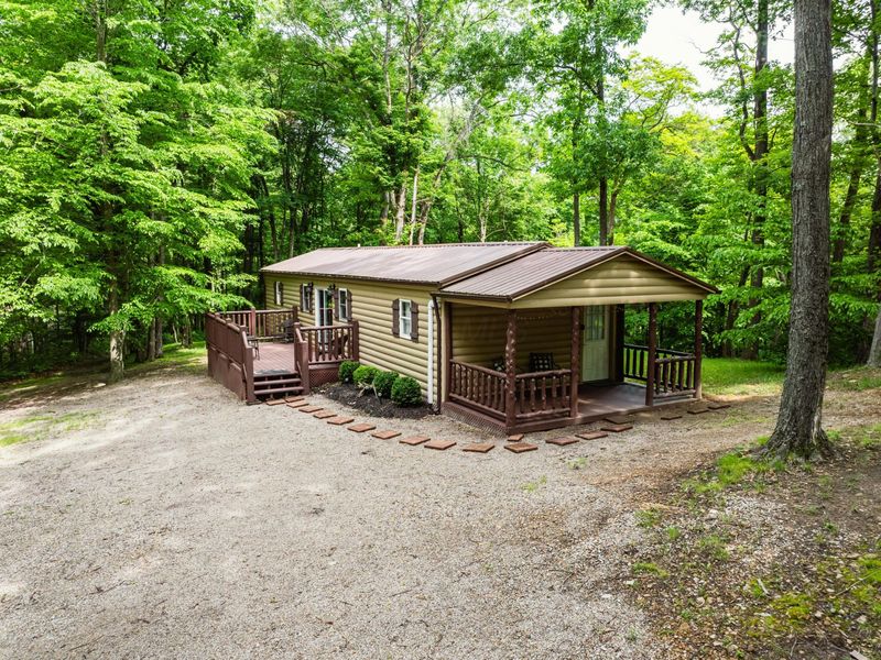 5674 Pleasant Valley Road , Nashport, OH 43830 Photo 2