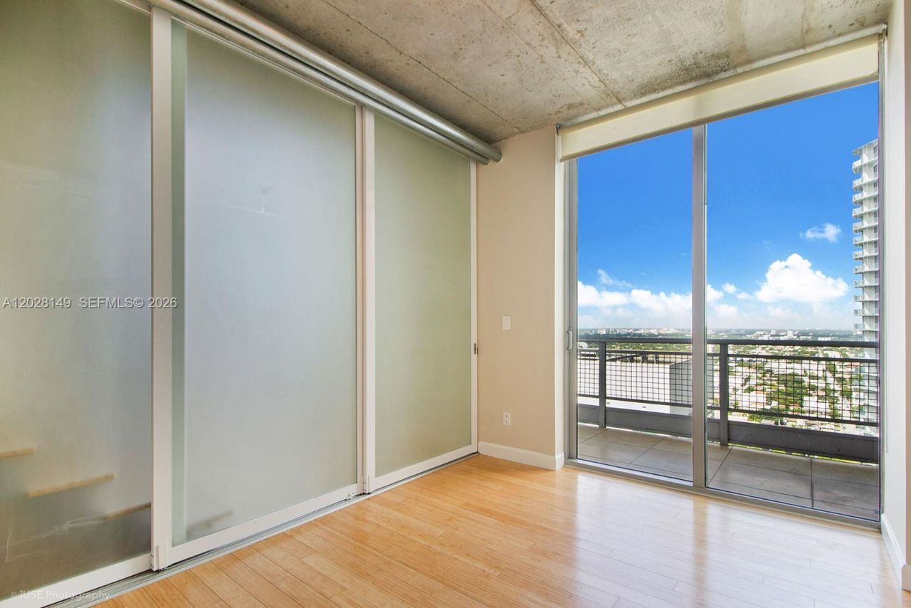 690 SW 1st Ct , Unit PHII24, Miami, FL 33130 Photo