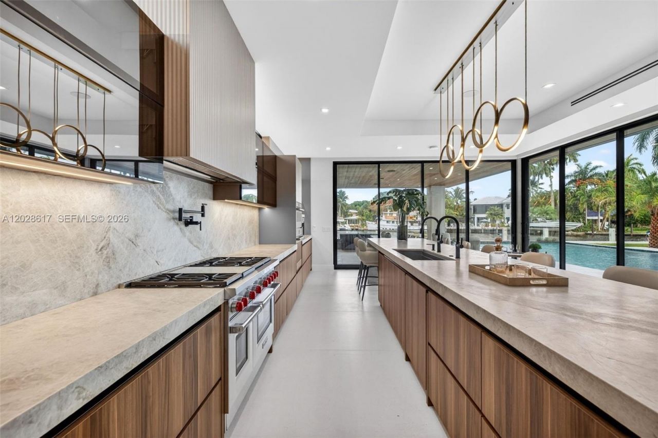 700 SW 12th Ave, Fort Lauderdale, FL 33312 Photo