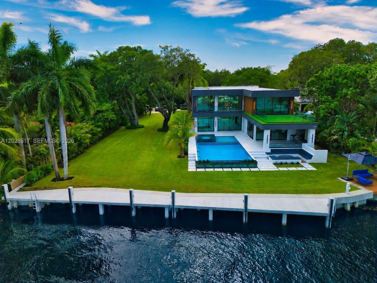 700 SW 12th Ave , Fort Lauderdale, FL 33312 Photo