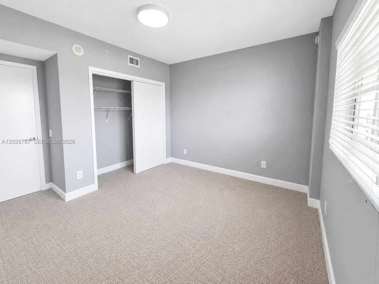14951 Royal Oaks Ln, Unit 2002, North Miami, FL 33181 Photo