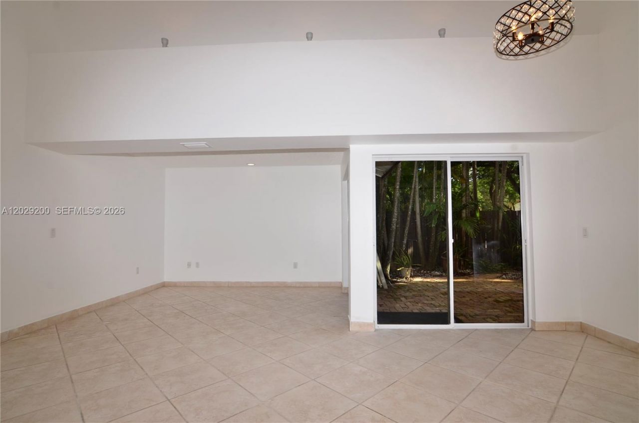 13224 SW 111th Ter , Unit 5-3, Miami, FL 33186 Photo
