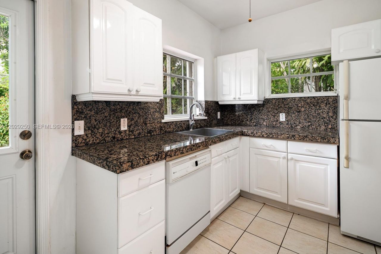 732 Majorca Ave, Coral Gables, FL 33134 Photo