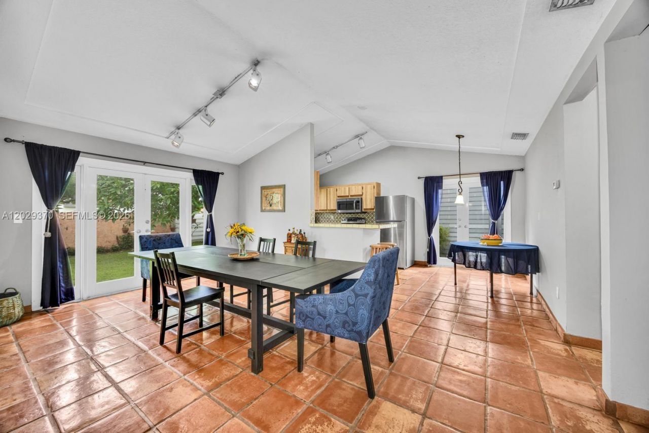 10344 SW 141st Ct , Miami, FL 33186 Photo