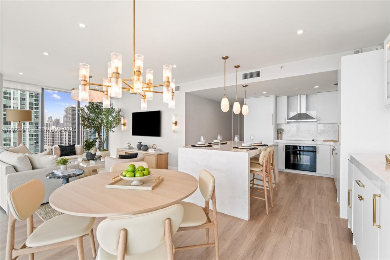 3131 NE 7th Ave, Unit 2101, Miami, FL 33137 Photo