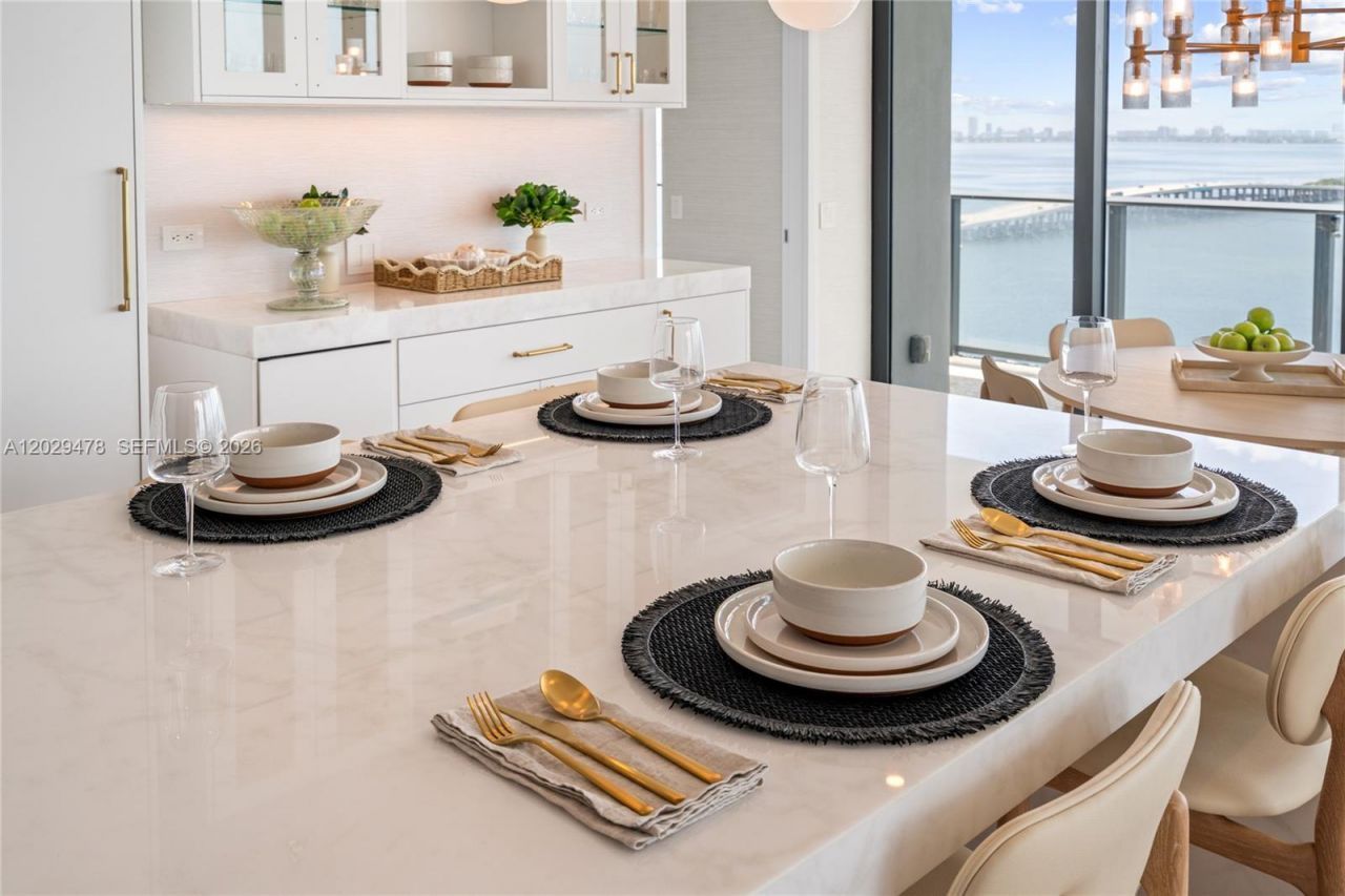 3131 NE 7th Ave, Unit 2101, Miami, FL 33137 Photo
